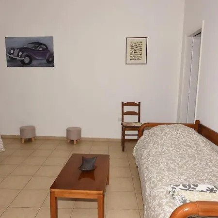 Apartment Hermes -1