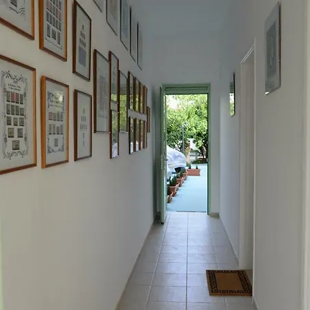 Hermes -1 ナフプリオ